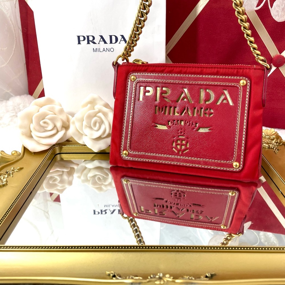 Authentic Prada Bandoliera tessuto oro crossbody bag